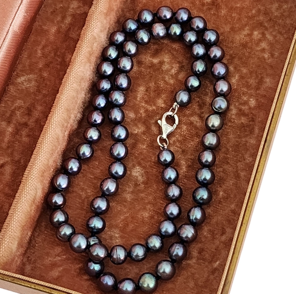 Peacock Blue Pearl Necklace 925 Sterling Silver Clasp Hand Knotted  A0039